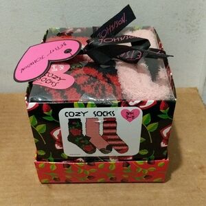 Betsey Johnson Cozy Socks Gift Set 3 Pairs 9-11